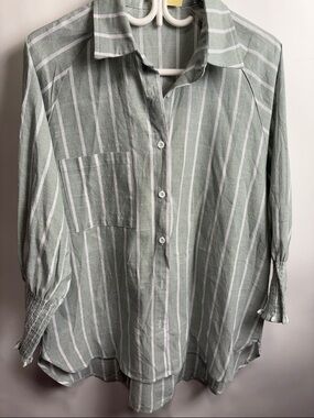 Source Unknown Sage Green and White Striped Button Shirt